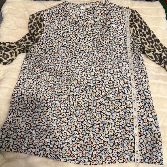 $250 Equipment Women’s Small Floral Leopard Silk Button Up Office Work Blouse - Picture 9 of 9